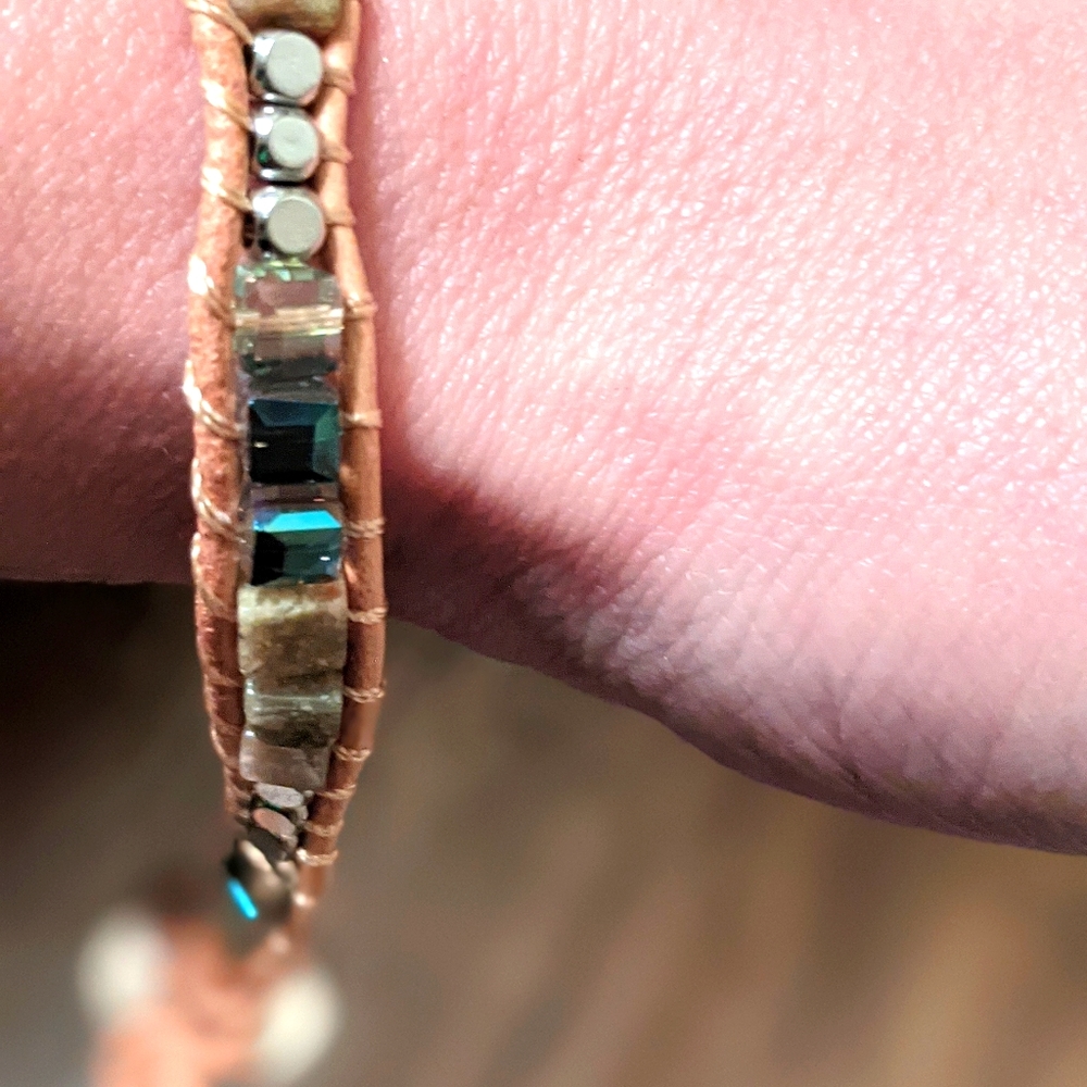 Bracelet - Picture 1 of 7